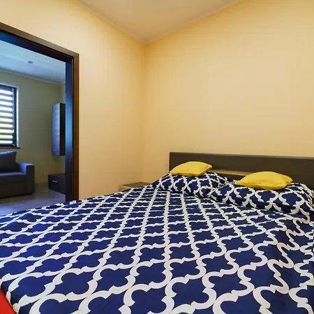 Mieszkanko Przy Kilinskiego Apartment *